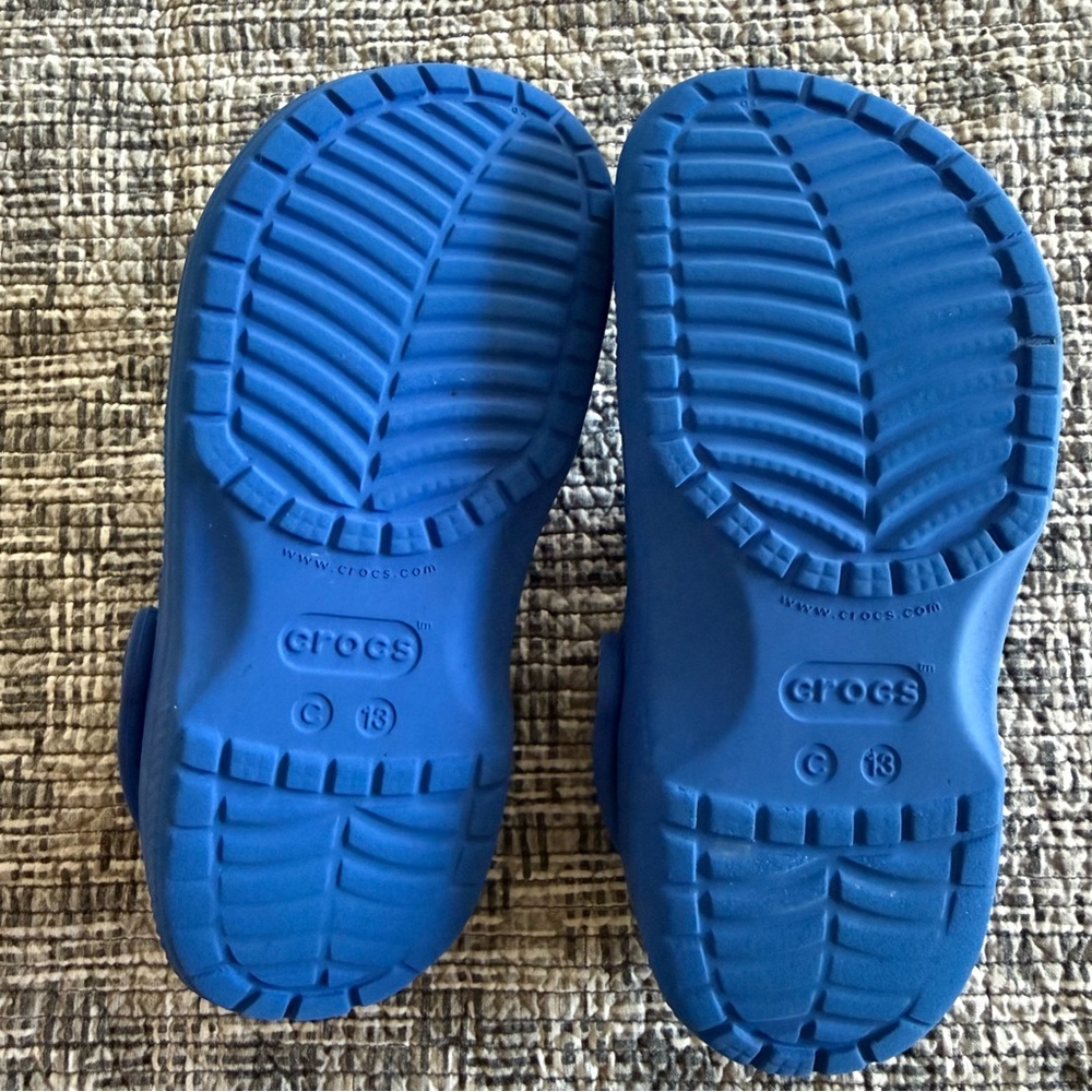 Crocs Classic Clog Little Kids Size 13 Blue Bolt Water Shoe - Picture 6 of 8